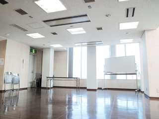 長谷川書店ネスパ茅ヶ崎店6階ギャラリースペースの写真